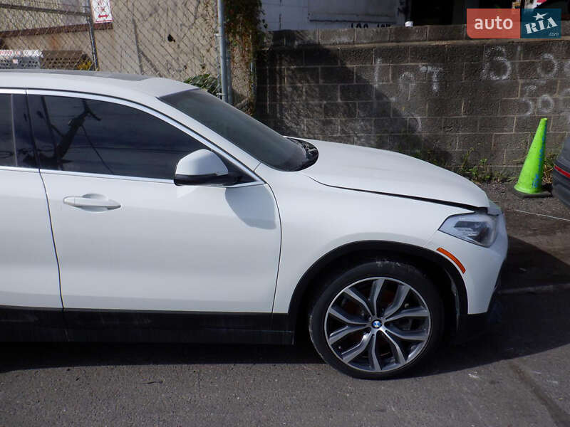 Внедорожник / Кроссовер BMW X2 2018 в Львове