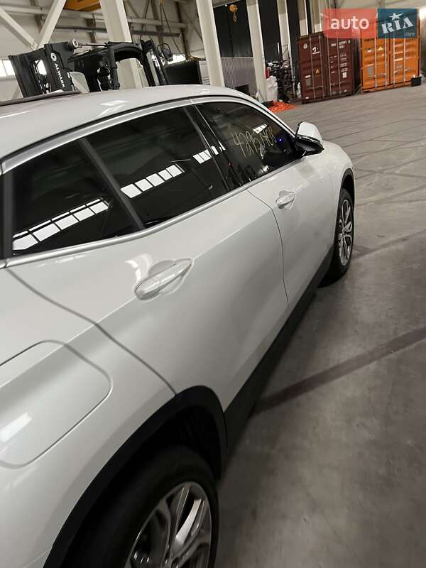 Внедорожник / Кроссовер BMW X2 2020 в Львове