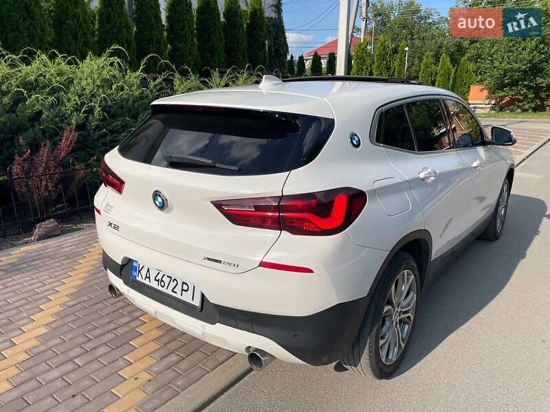 Внедорожник / Кроссовер BMW X2 2021 в Киеве