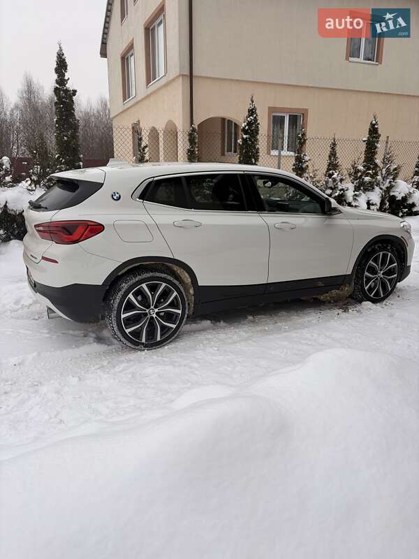 Внедорожник / Кроссовер BMW X2 2018 в Львове