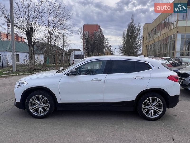 2019 BMW X2, VIN WBXYJ5C3XJEF77696:plate — фото 1 (autoria)
