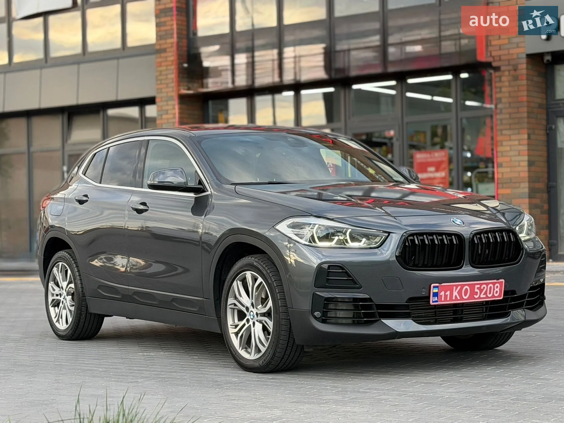 2021 BMW X2 - мініатюра 32