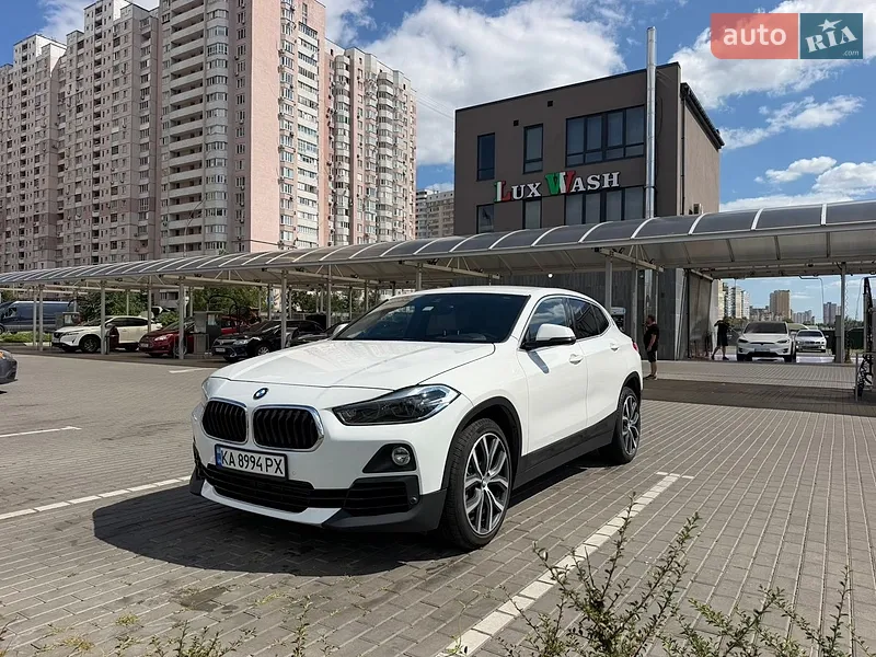 BMW X2