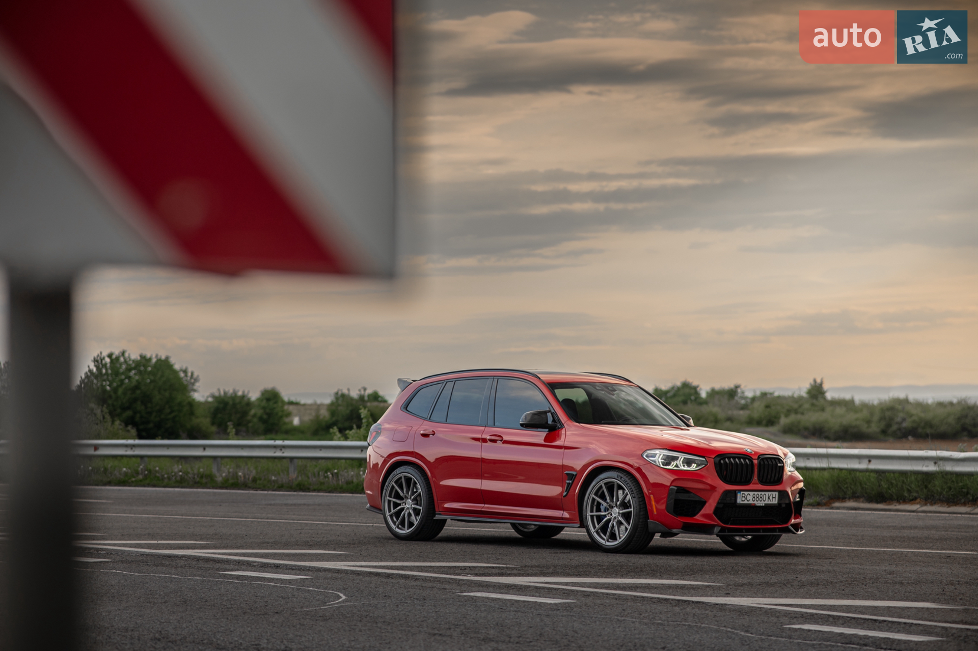 2019 BMW X3 M - мініатюра 2