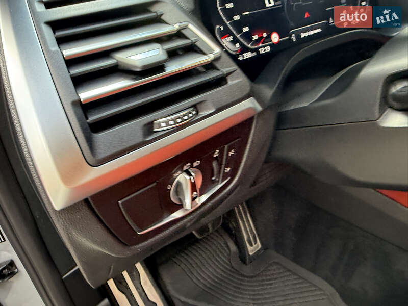 Внедорожник / Кроссовер BMW X3 M 2022 в Киеве