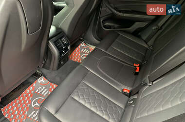 Внедорожник / Кроссовер BMW X3 M 2019 в 