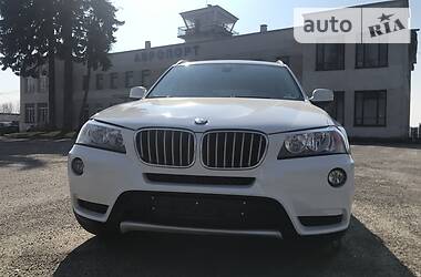 Позашляховик / Кросовер BMW X3 2012 в 