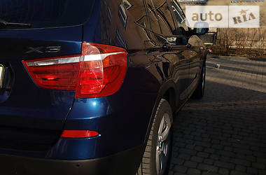 Позашляховик / Кросовер BMW X3 2012 в 