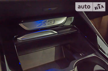 Позашляховик / Кросовер BMW X3 2018 в 