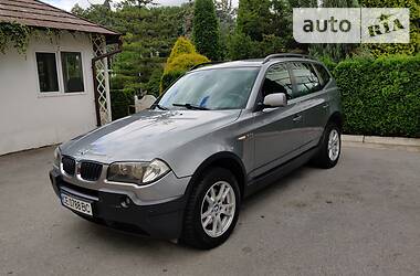 Внедорожник / Кроссовер BMW X3 2004 в Черновцах