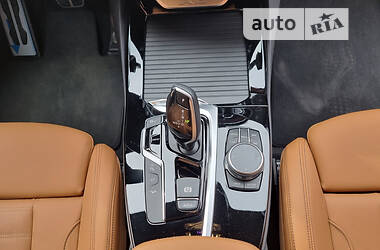 Позашляховик / Кросовер BMW X3 2021 в 