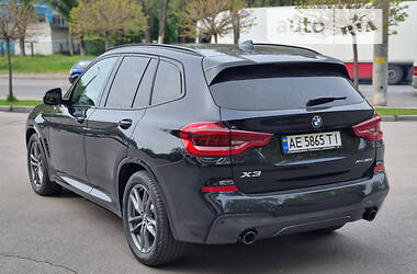 Позашляховик / Кросовер BMW X3 2021 в 