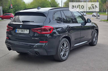 Позашляховик / Кросовер BMW X3 2021 в 