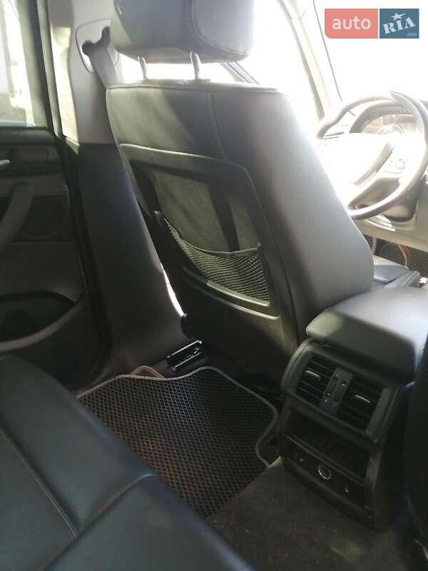 Внедорожник / Кроссовер BMW X3 2011 в Одессе