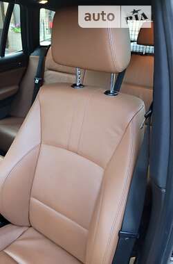 Внедорожник / Кроссовер BMW X3 2014 в 