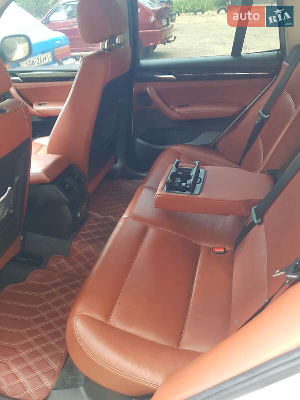 Внедорожник / Кроссовер BMW X3 2013 в Николаеве