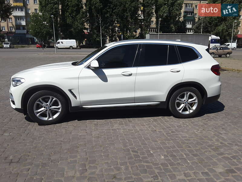 Внедорожник / Кроссовер BMW X3 2018 в Каменец-Подольском
