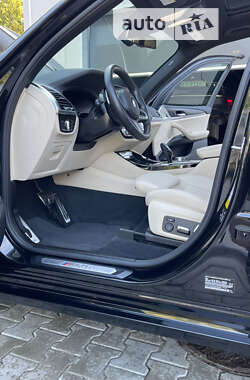Внедорожник / Кроссовер BMW X3 2021 в 