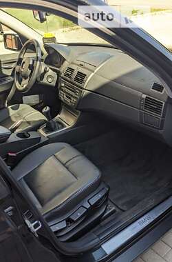 Внедорожник / Кроссовер BMW X3 2006 в 