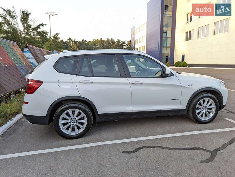 Внедорожник / Кроссовер BMW X3 2017 в Киеве