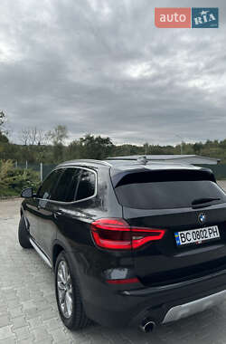 Внедорожник / Кроссовер BMW X3 2017 в 
