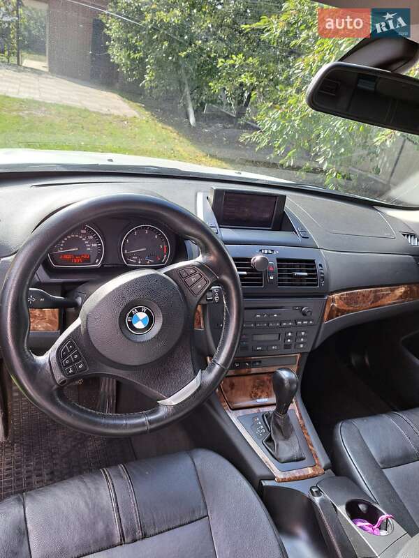 Внедорожник / Кроссовер BMW X3 2008 в 