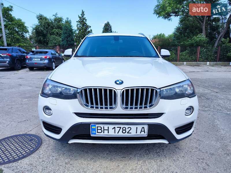 Внедорожник / Кроссовер BMW X3 2016 в Черноморске