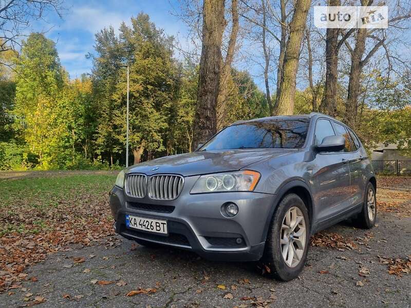BMW X3 2011
