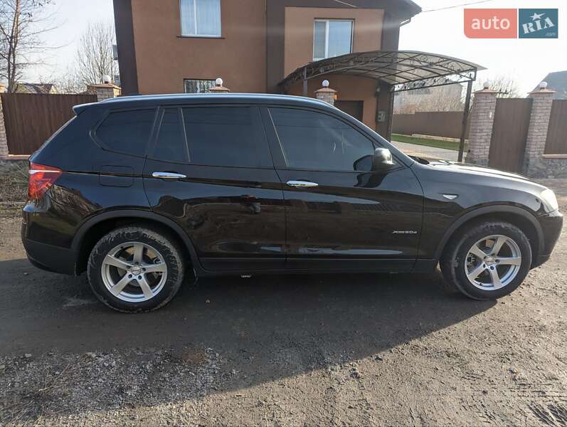 Позашляховик / Кросовер BMW X3 2010 в Умані