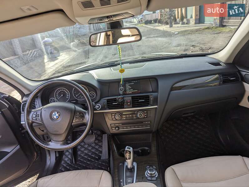 Позашляховик / Кросовер BMW X3 2010 в Умані