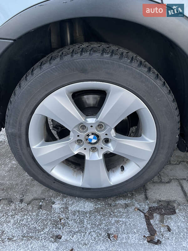 Внедорожник / Кроссовер BMW X3 2005 в Звягеле