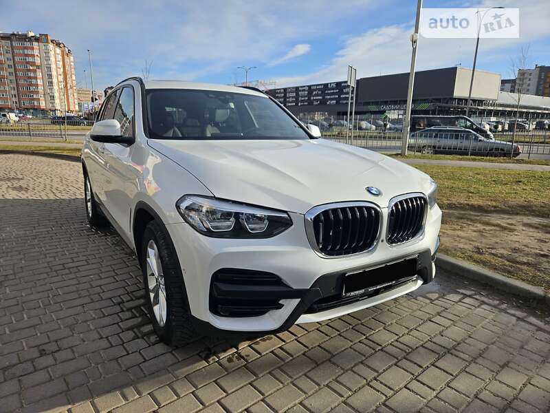 Позашляховик / Кросовер BMW X3 2019 в Івано-Франківську