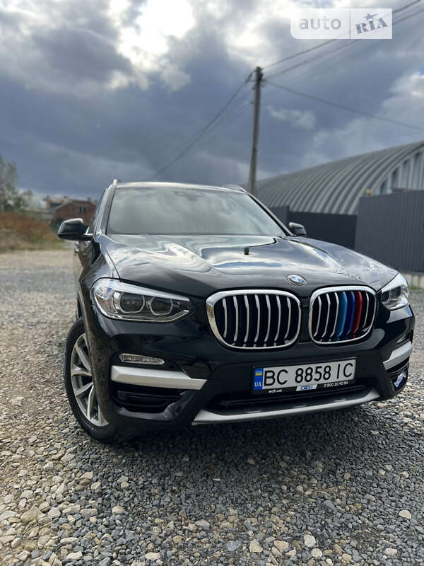 Позашляховик / Кросовер BMW X3 2019 в Львові