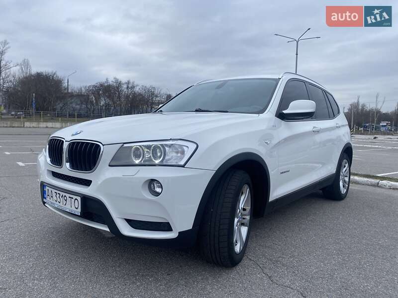BMW X3 2011