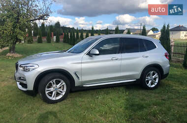 Внедорожник / Кроссовер BMW X3 2019 в Киеве