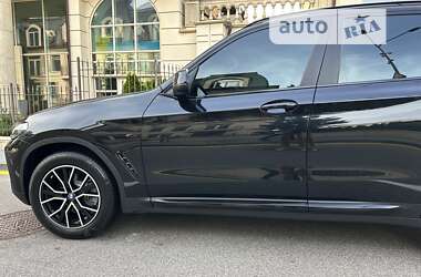 Внедорожник / Кроссовер BMW X3 2023 в Киеве
