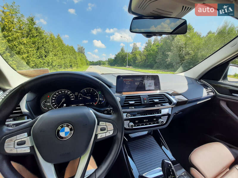 Внедорожник / Кроссовер BMW X3 2018 в Львове