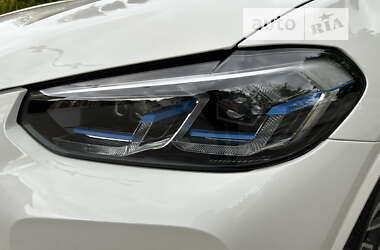 Позашляховик / Кросовер BMW X3 2021 в 