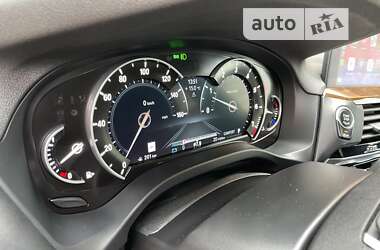 Позашляховик / Кросовер BMW X3 2019 в 