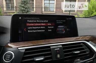 Позашляховик / Кросовер BMW X3 2019 в 
