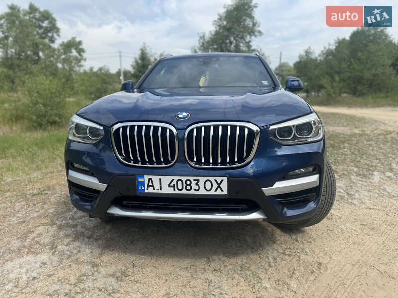 Внедорожник / Кроссовер BMW X3 2020 в Киеве