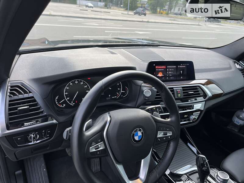 Внедорожник / Кроссовер BMW X3 2020 в Киеве