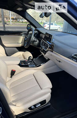 Внедорожник / Кроссовер BMW X3 2022 в 