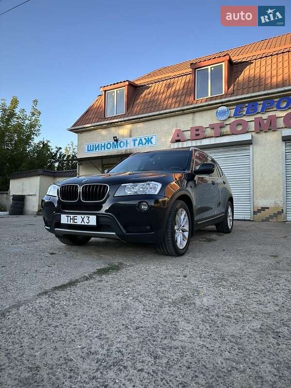 BMW X3 2011