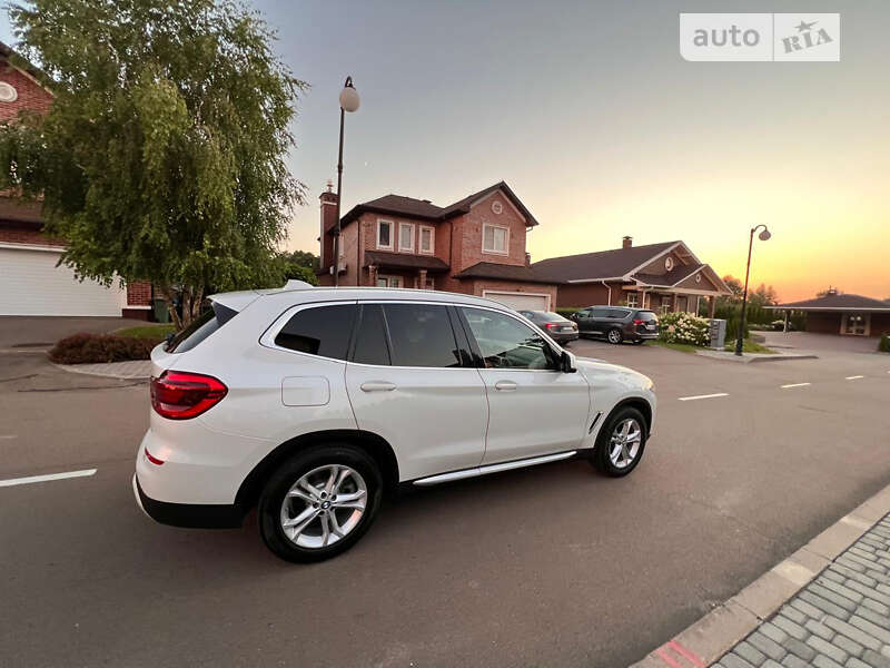 Внедорожник / Кроссовер BMW X3 2019 в Киеве