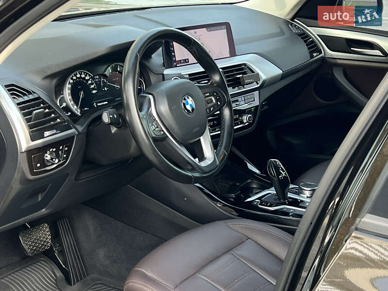 Внедорожник / Кроссовер BMW X3 2018 в Днепре фото 49 Внедорожник / Кроссовер BMW X3 2018 в Днепре