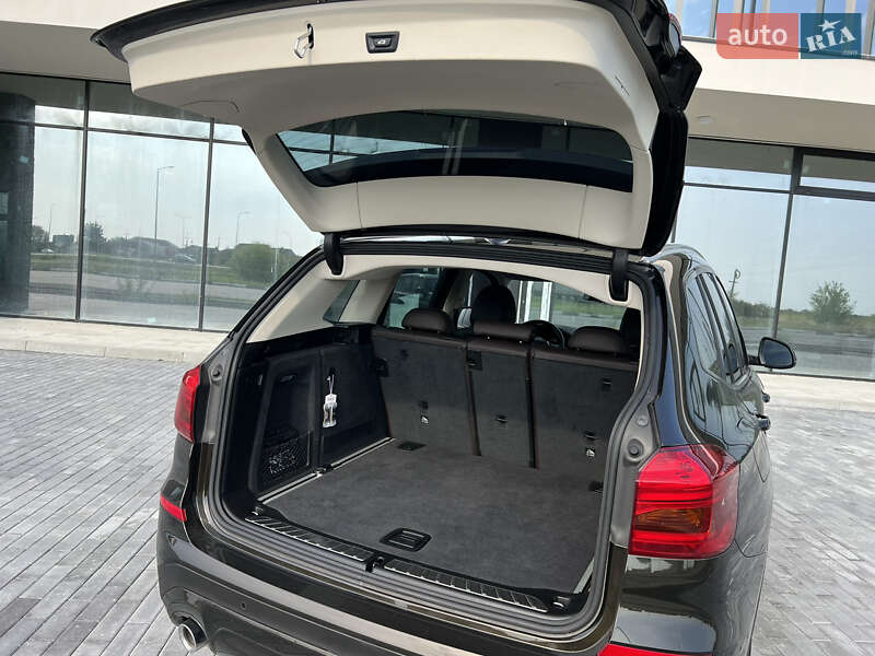 Внедорожник / Кроссовер BMW X3 2018 в Днепре фото 67 Внедорожник / Кроссовер BMW X3 2018 в Днепре