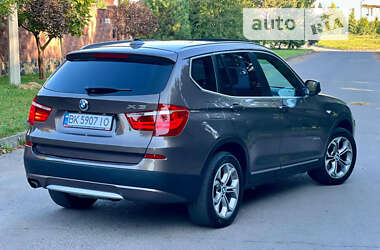 Внедорожник / Кроссовер BMW X3 2011 в Ровно