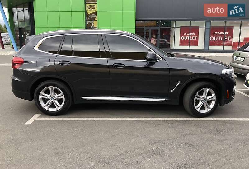 Внедорожник / Кроссовер BMW X3 2018 в Киеве