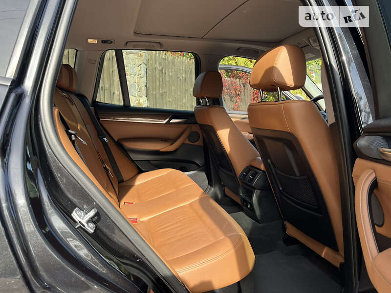 Внедорожник / Кроссовер BMW X3 2014 в Киеве